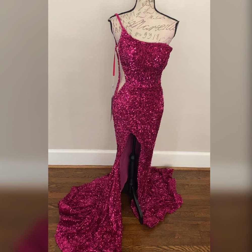 Magenta sparkly one shoulder tight fitting prom dress or evening gown - Picture 3 of 5